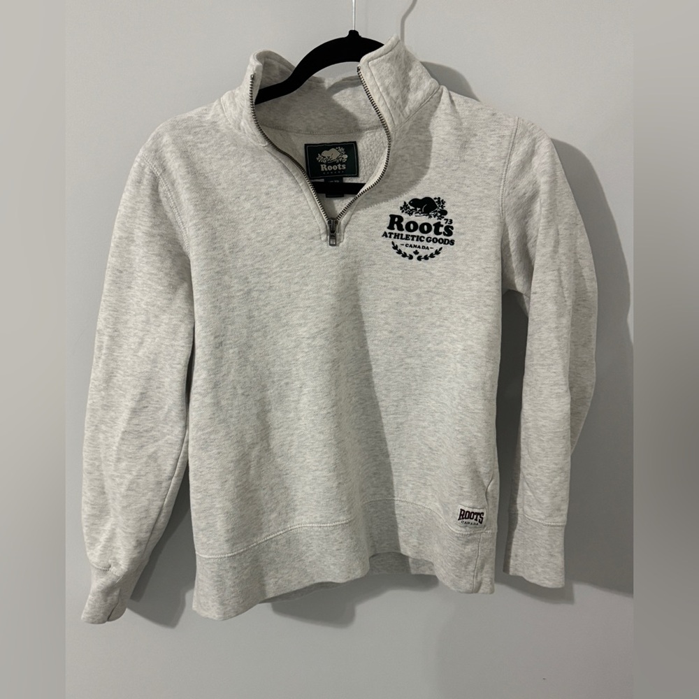 Roots sweater
